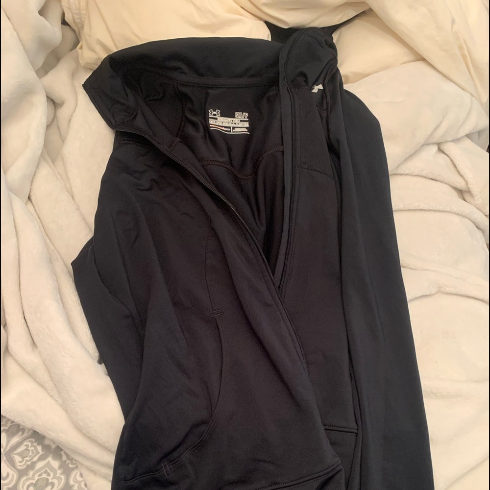 Under armour spring coat , small unisex